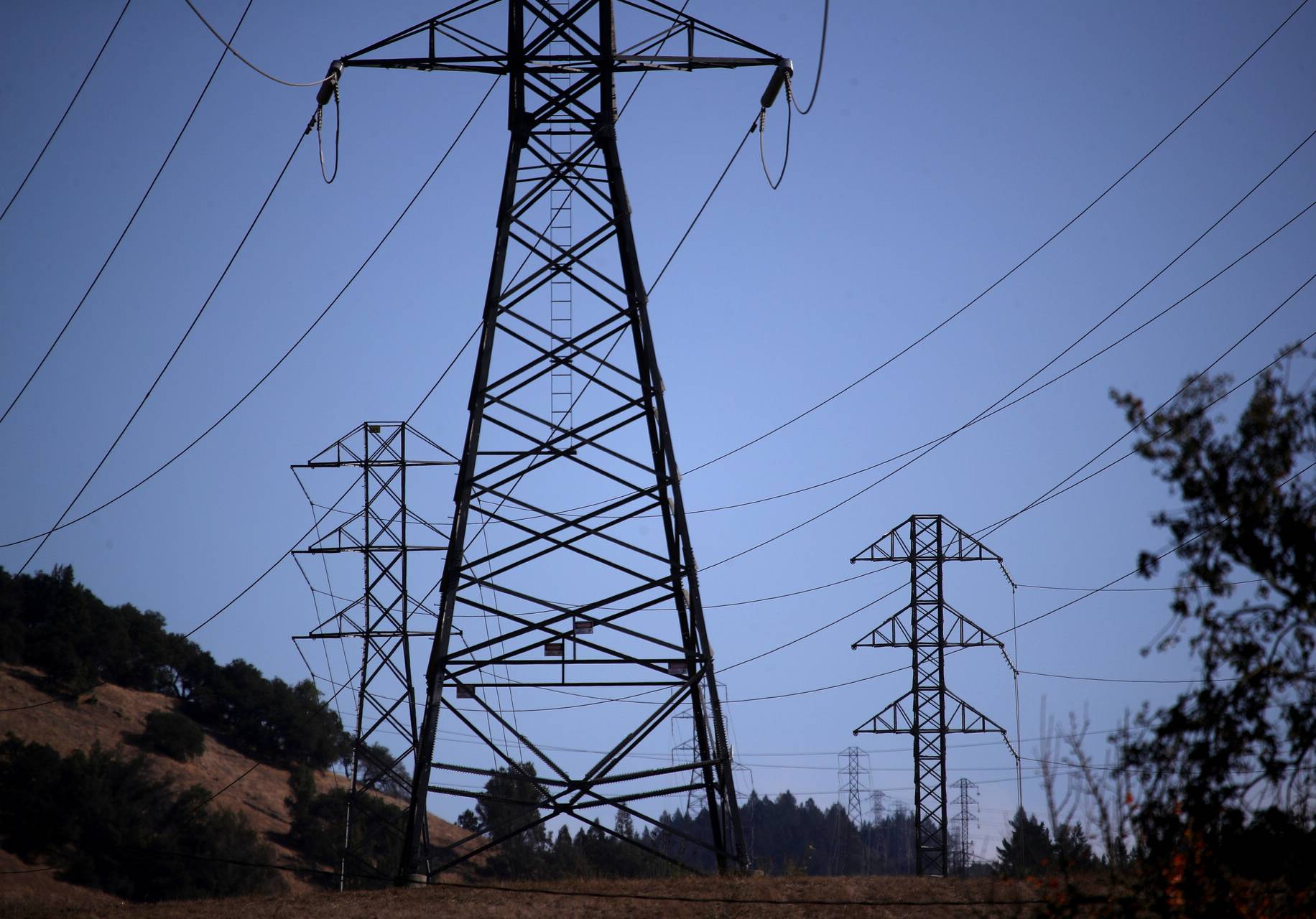 PG&E Power Outages: Bay Area Updates & Information | KQED