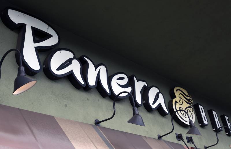 A business sign that reads "Panera Bread."