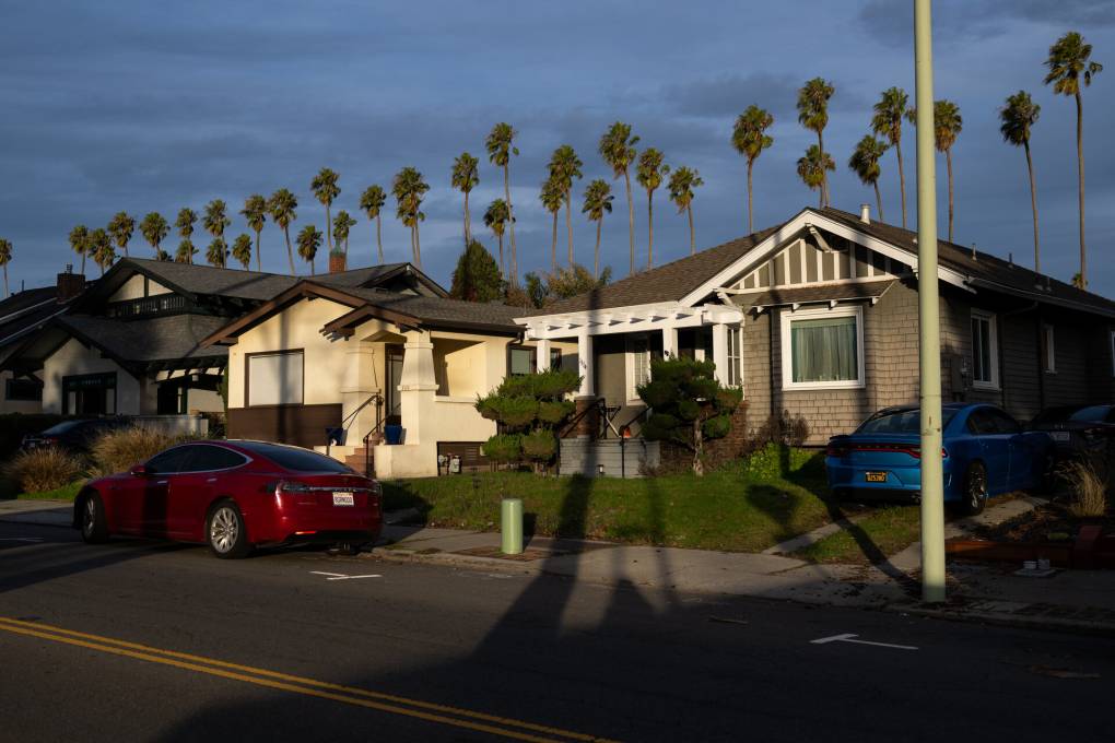 Single family houses in a suburban neighborhood.