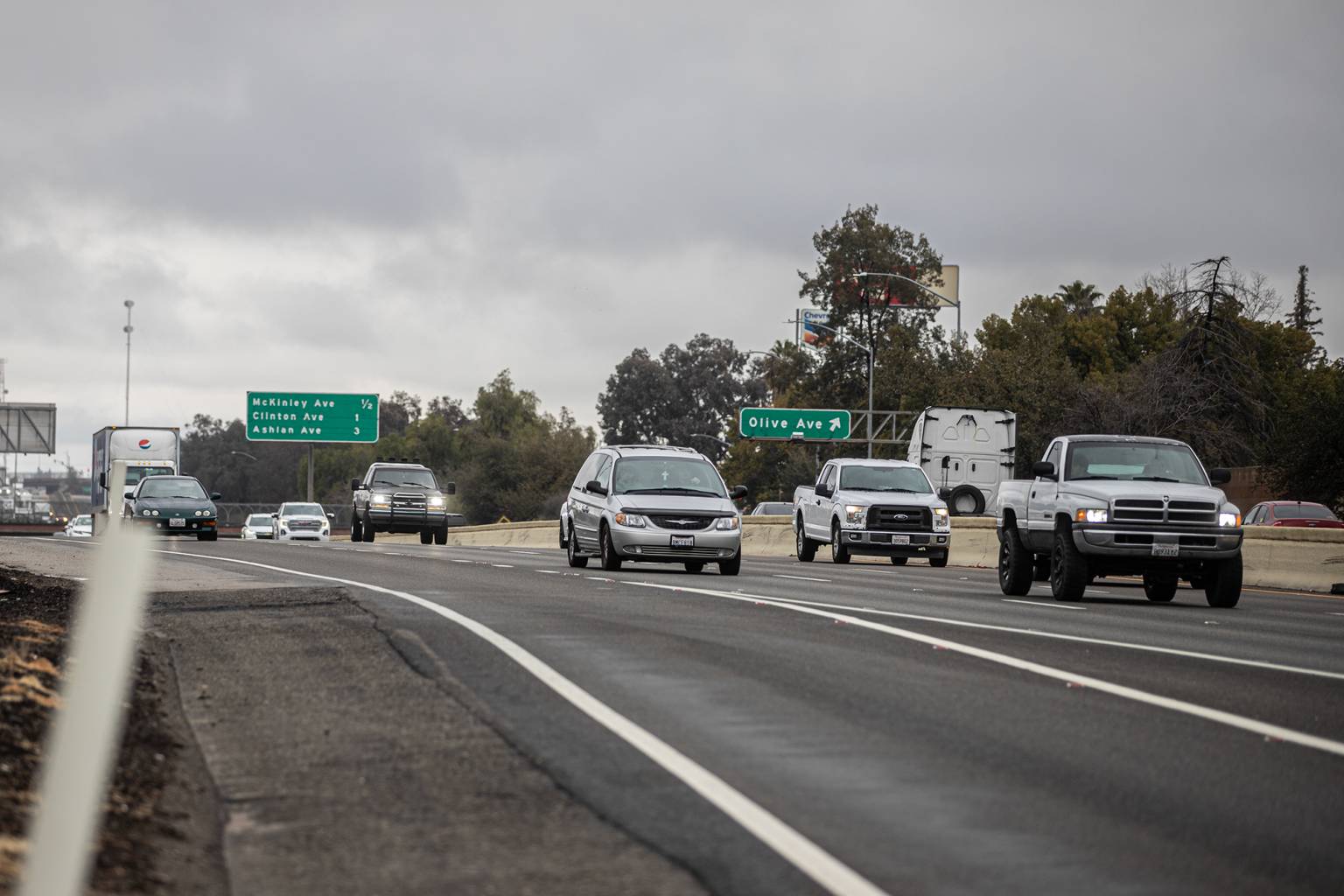 California’s top Democrats rush key policies in secret talks – CalMatters