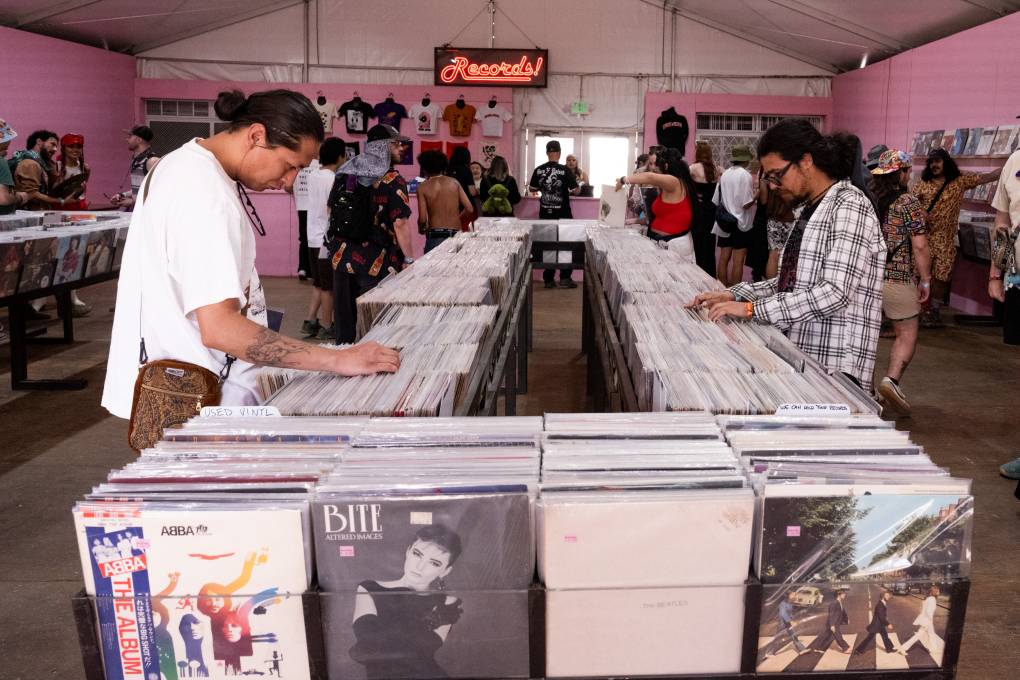 O que faz uma música música do verão