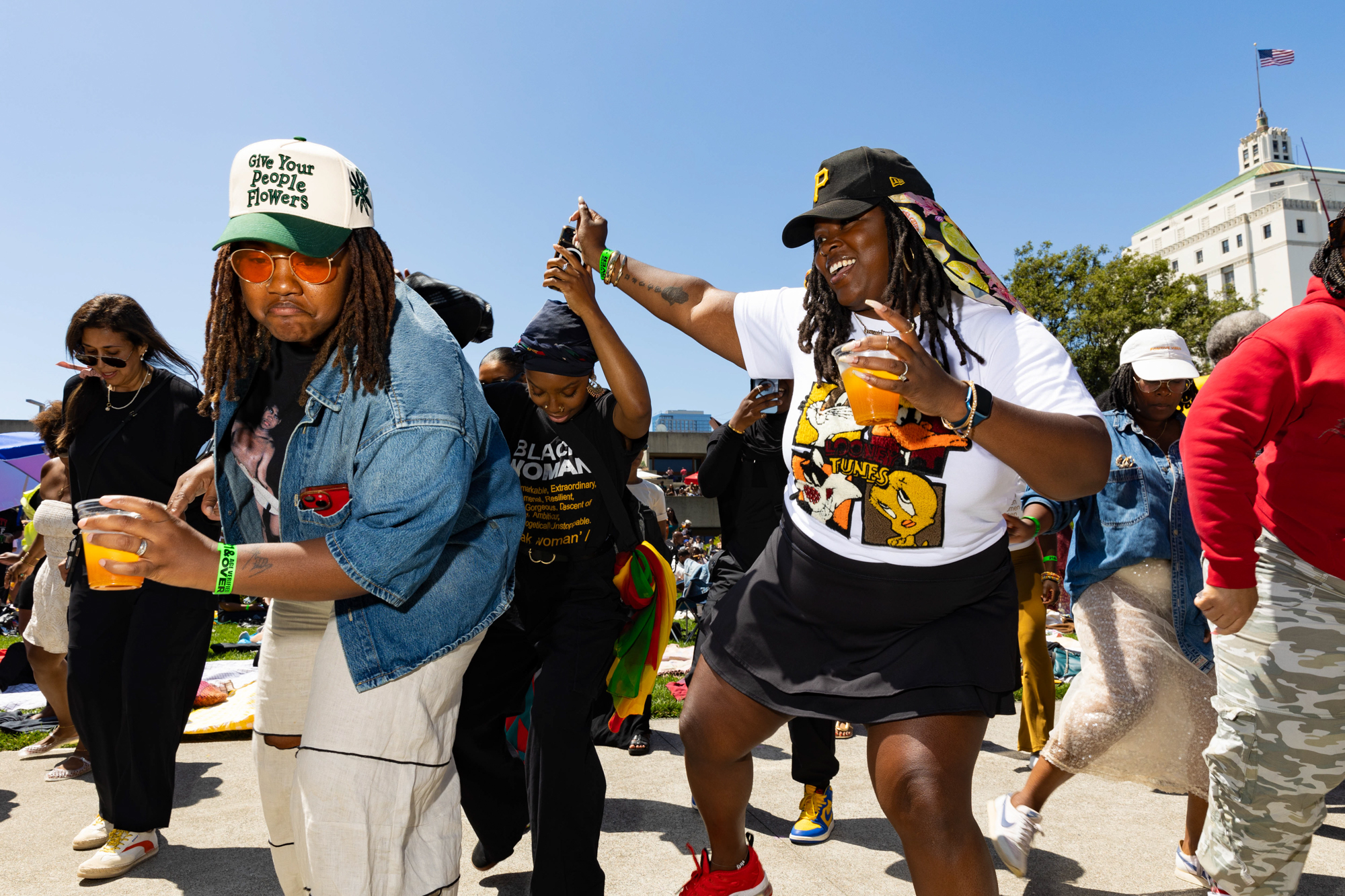 Hella Juneteenth in Fotos: Black Joy and Community in Oakland