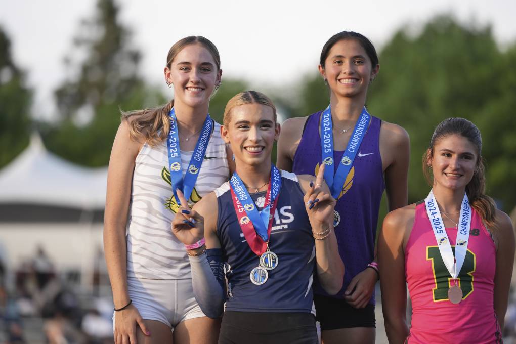 Trans Athlete brilha nas finais da California High School em meio ao debate político