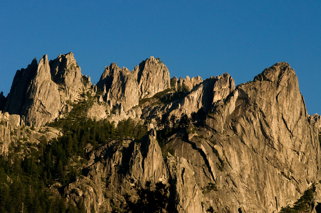 These Yosemite Alternatives Are Just as Beautiful — and Much Less Crowded 11 P0064419A
