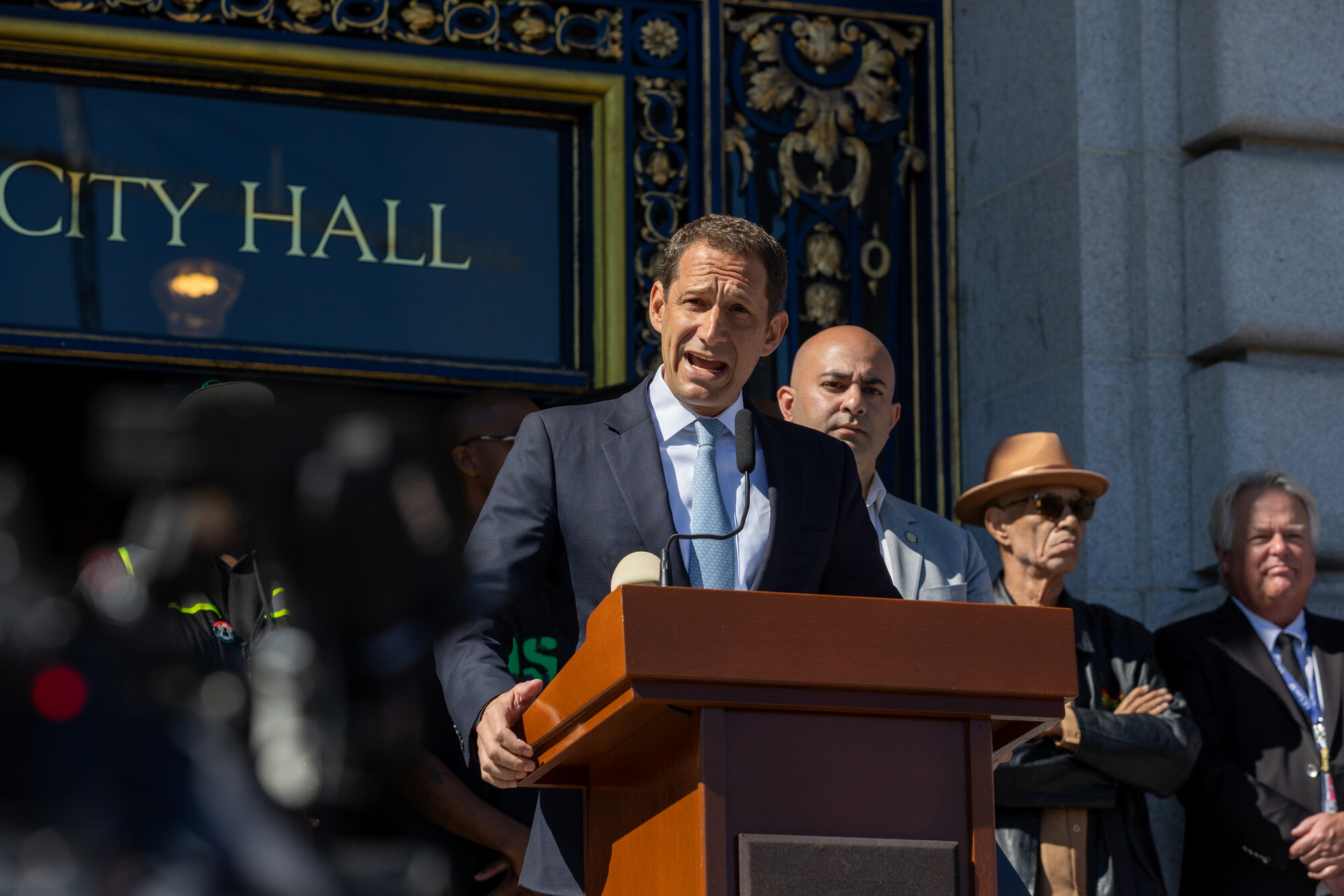 SF Mayor Directs Police to Protect Immigrants, Protestors Ahead of Anticipated Raids | KQED