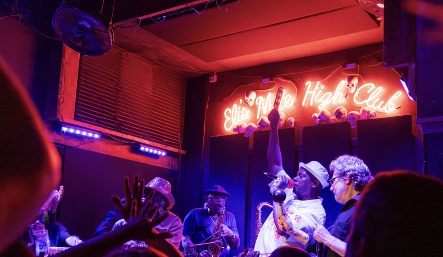 At Eli’s in Oakland, 98-Year-Olds and Young Blues Fans Keep the Mojo Workin’