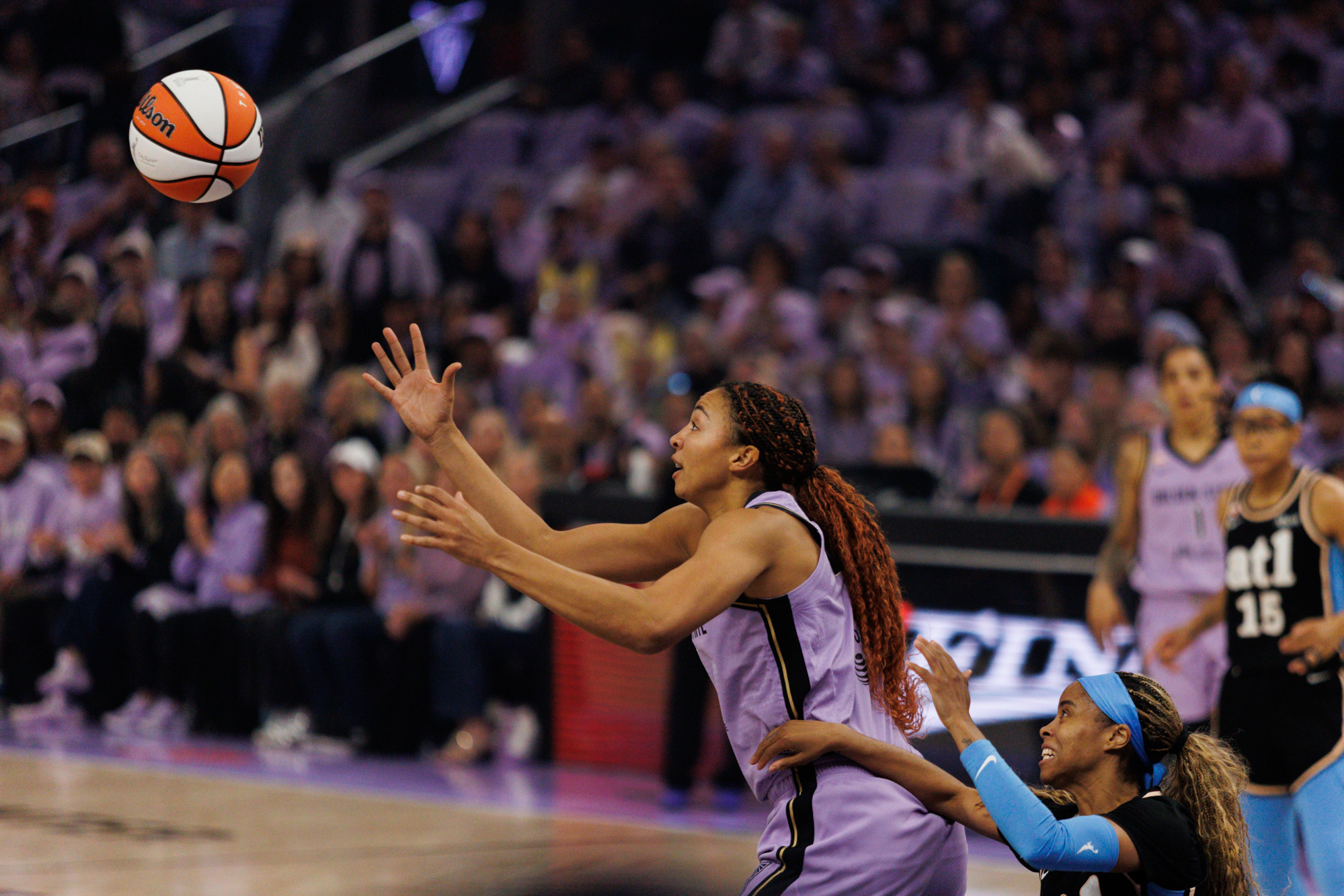 Golden State Valkyries Win Game 5, Lead WNBA Finals 3-2