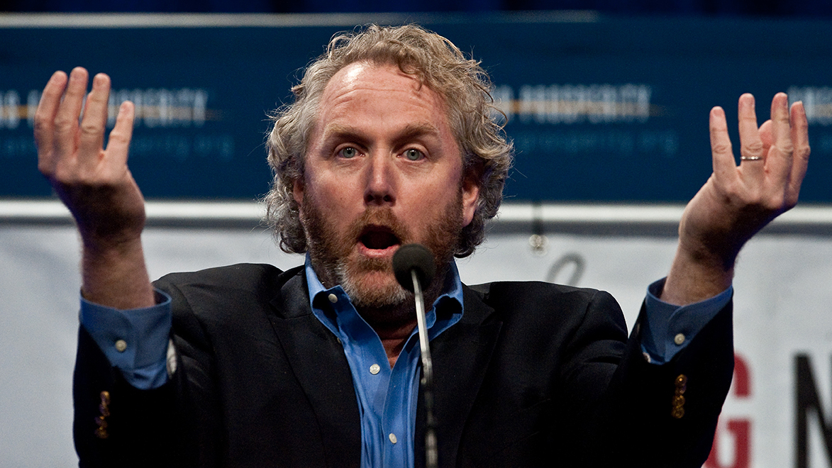 Цише брайтбарт. Andrew Breitbart. Эндрю Шапиро. Breitbart News. Андрей Менг комментатор.