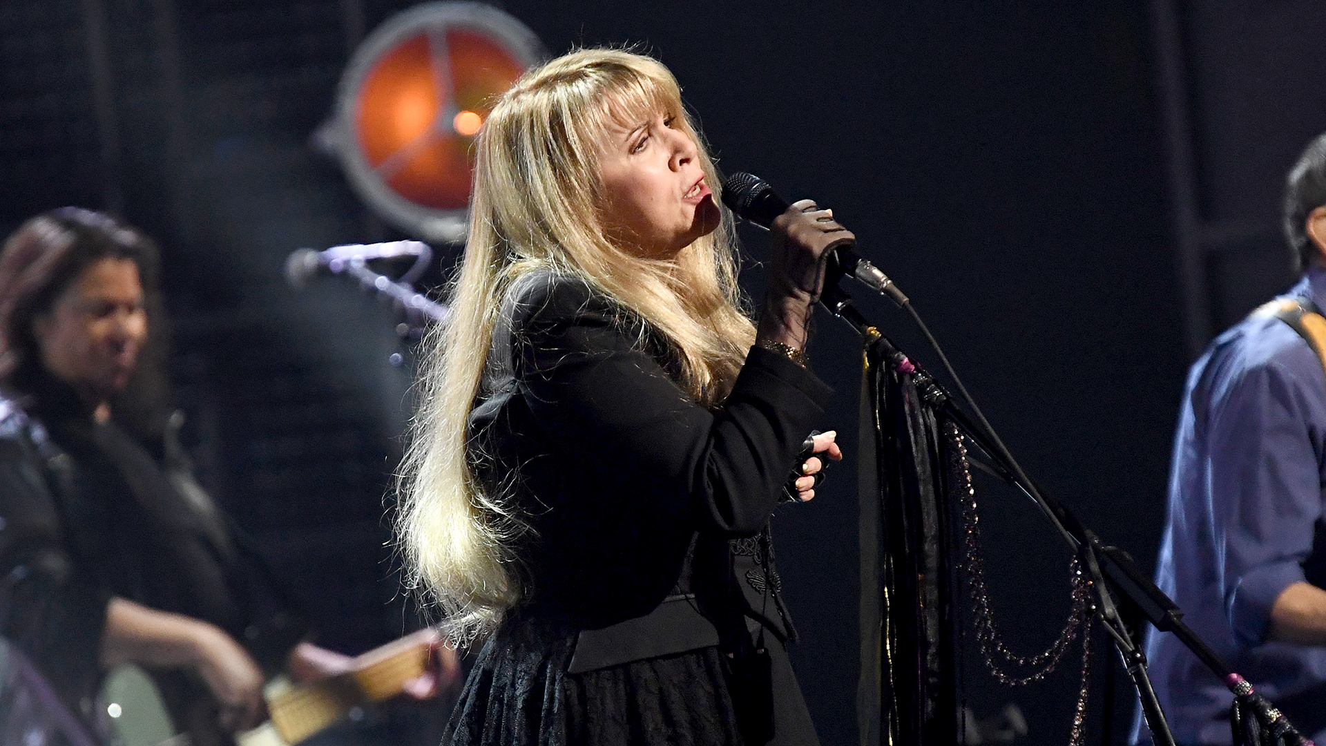 Inductee Stevie Nicks performs on stage at the 2019 Rock & Roll Hall Of Fame Induction Ceremony at Barclays Center on March 29, 2019 in New York City.