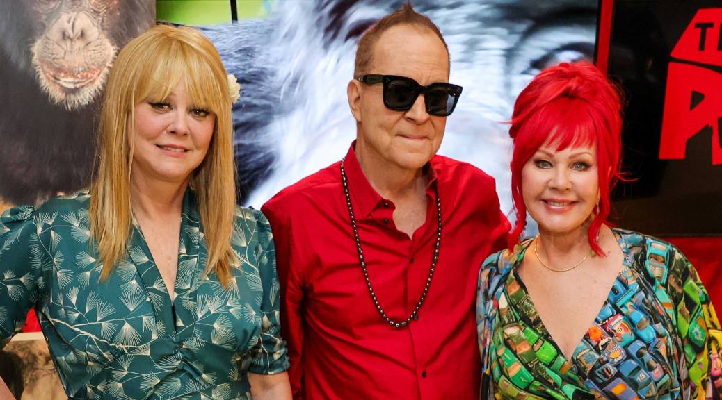 B52s.16x9-1038x576.jpg