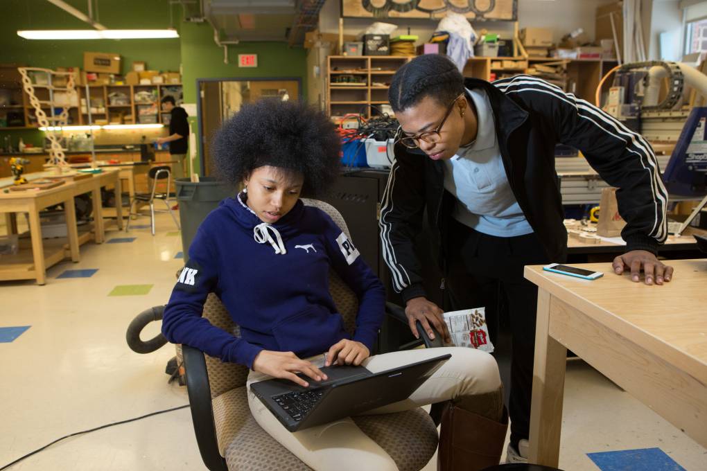 When students repair school Chromebooks, useful skills are developed

 – News ad