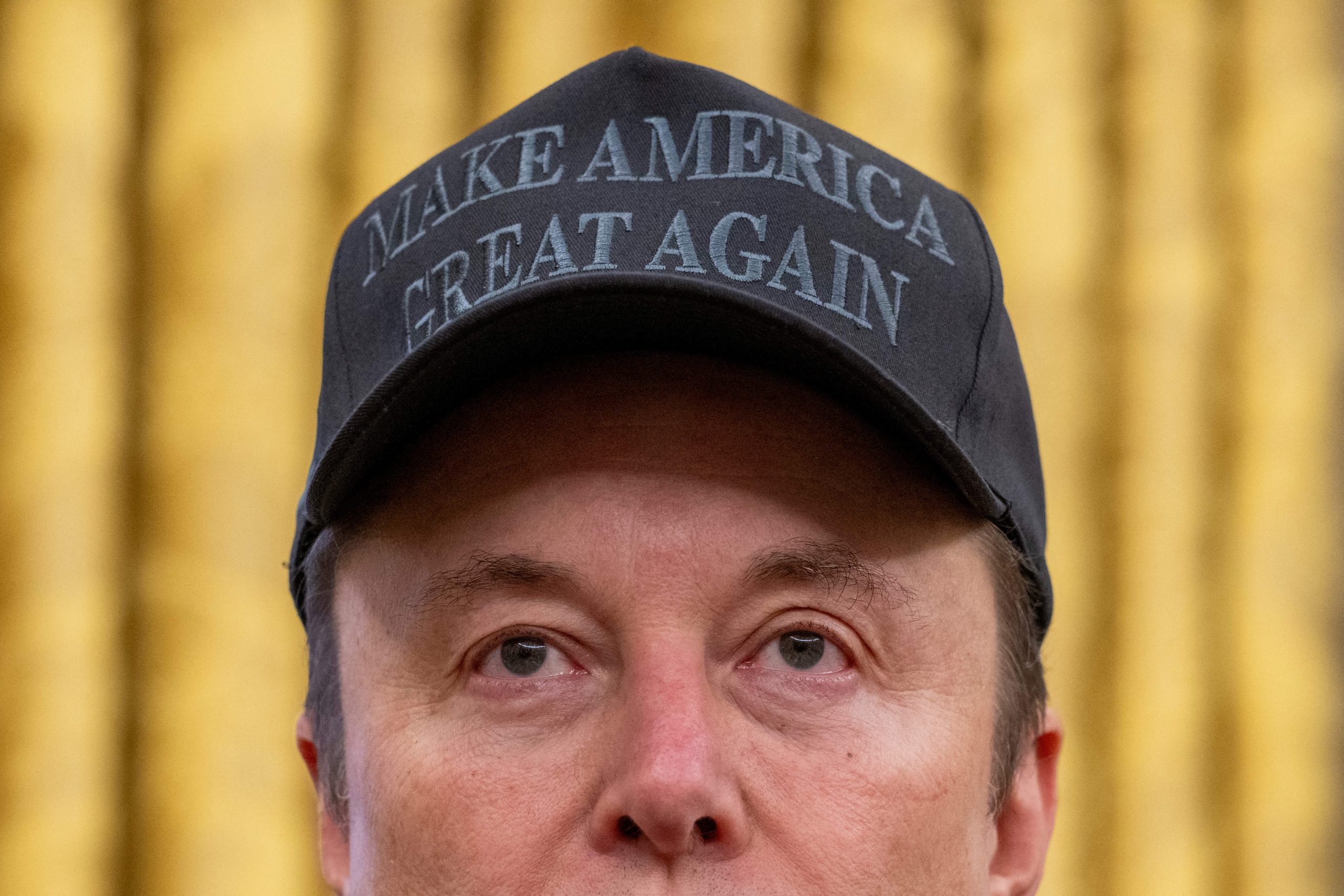Man wearing a black hat