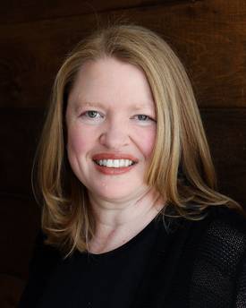 Deborah Farmer Kris e1747635281819