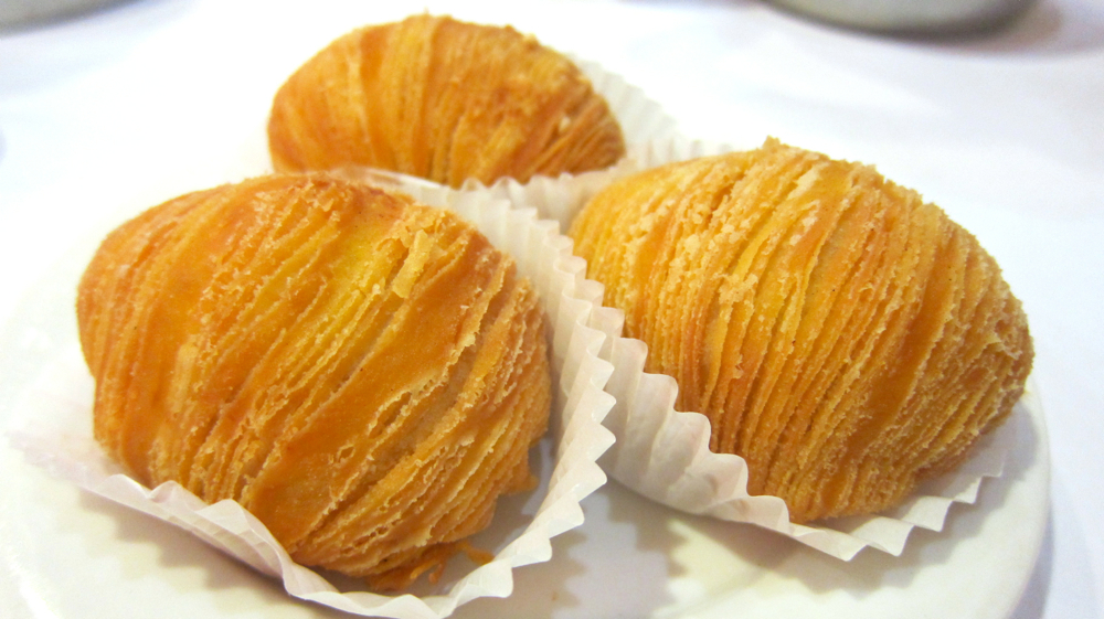 Fried Sweet Durian Puff