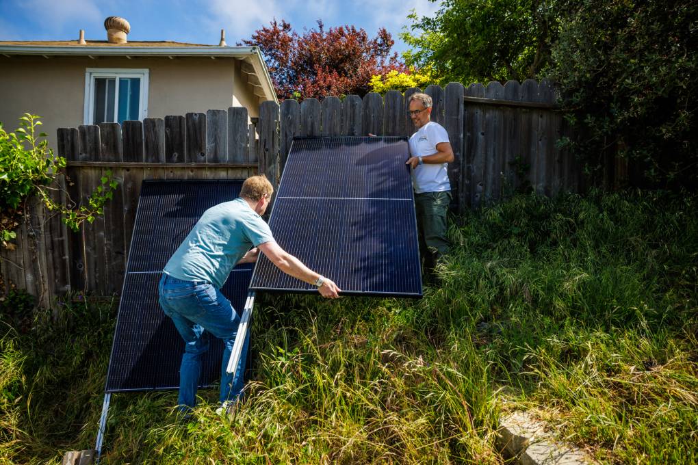 Forget Rooftops — Bay Area Residents Are Plugging Solar Into the Wall